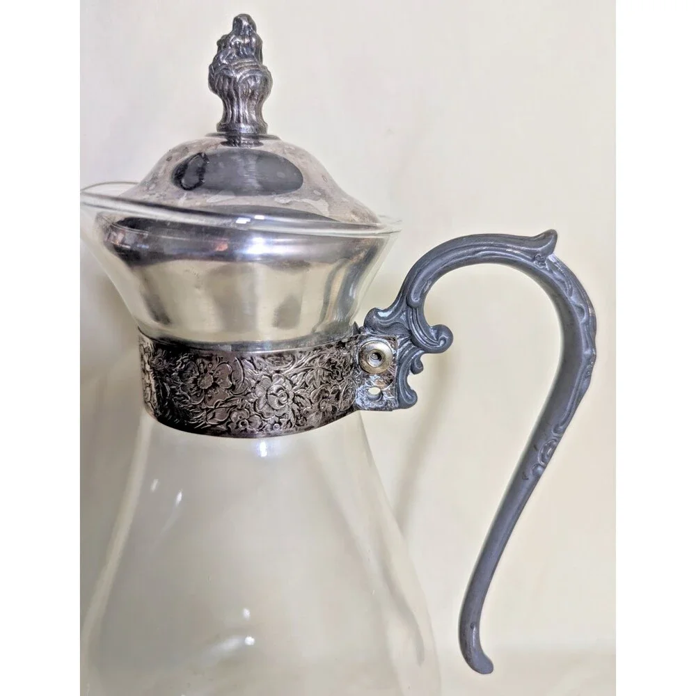 Vintage Pyrex Chill it Pitcher Sheraton Silver